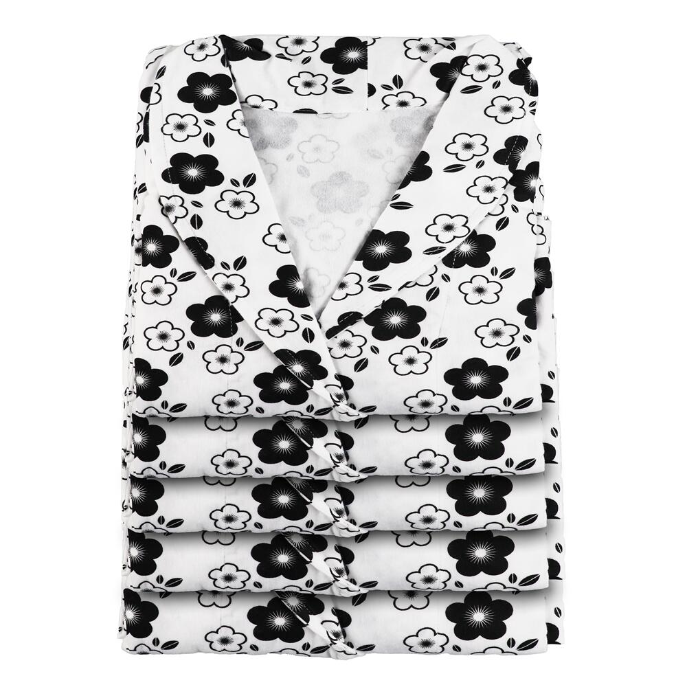 Wholesale Disposable Bathrobes for Men – Black & White Floral Print | OEM & ODM Nonwoven Spa Robes Supplier