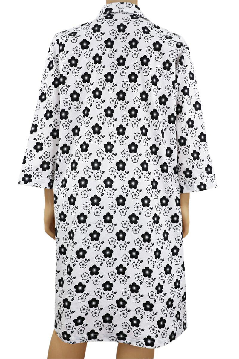 Wholesale Disposable Bathrobes for Men – Black & White Floral Print | OEM & ODM Nonwoven Spa Robes Supplier